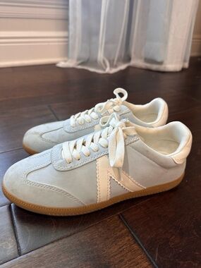 MIA | Shoes | Mia 976 Platform Sneakers | Poshmark